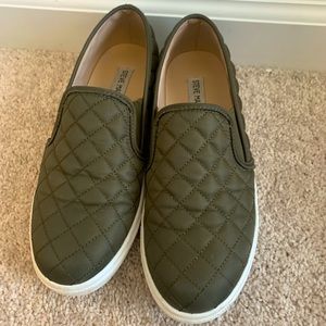 Steve Madden Slip on Sneakers